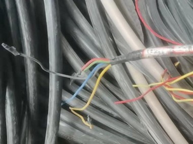電線回收